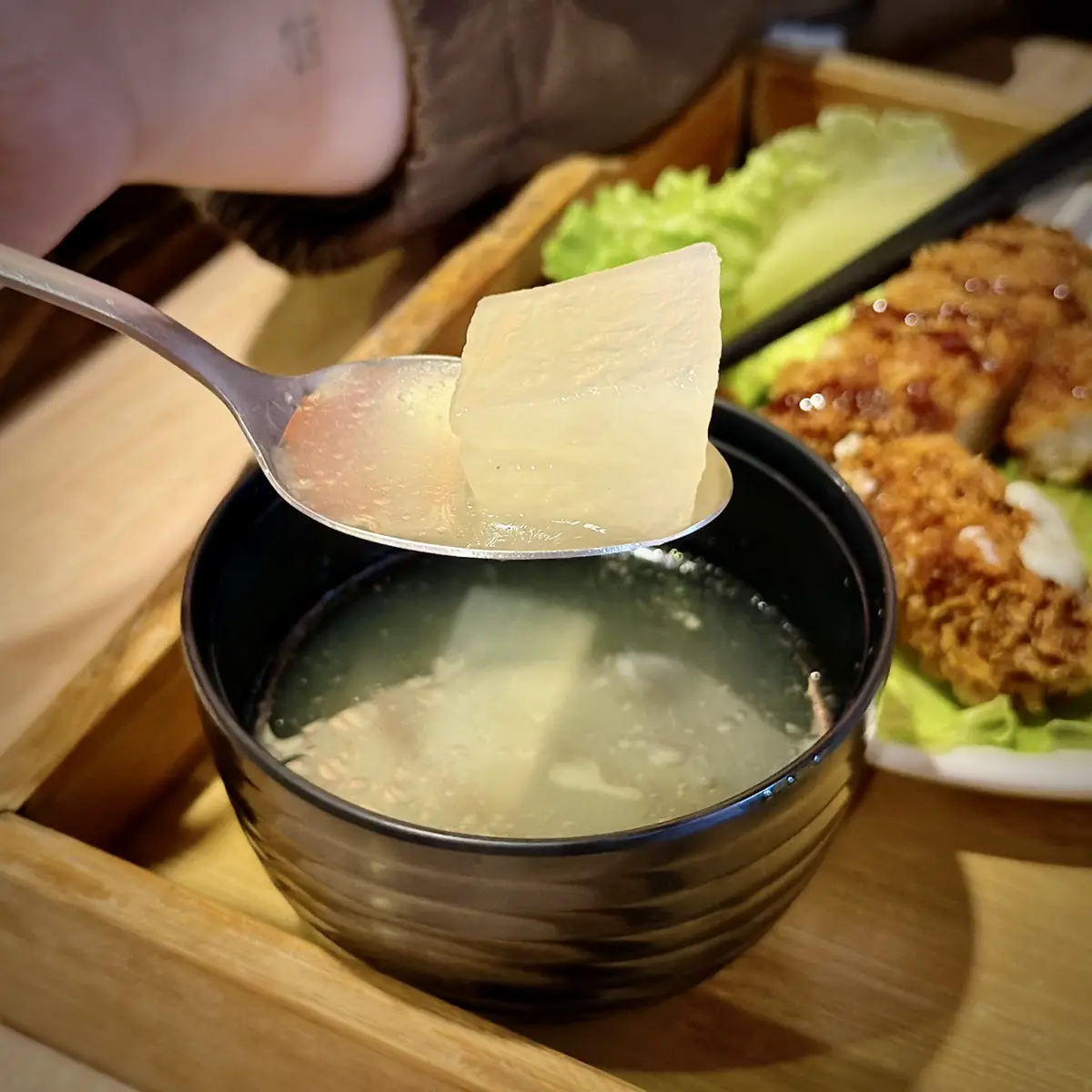 宝鰻 鰻魚骨熬湯可續