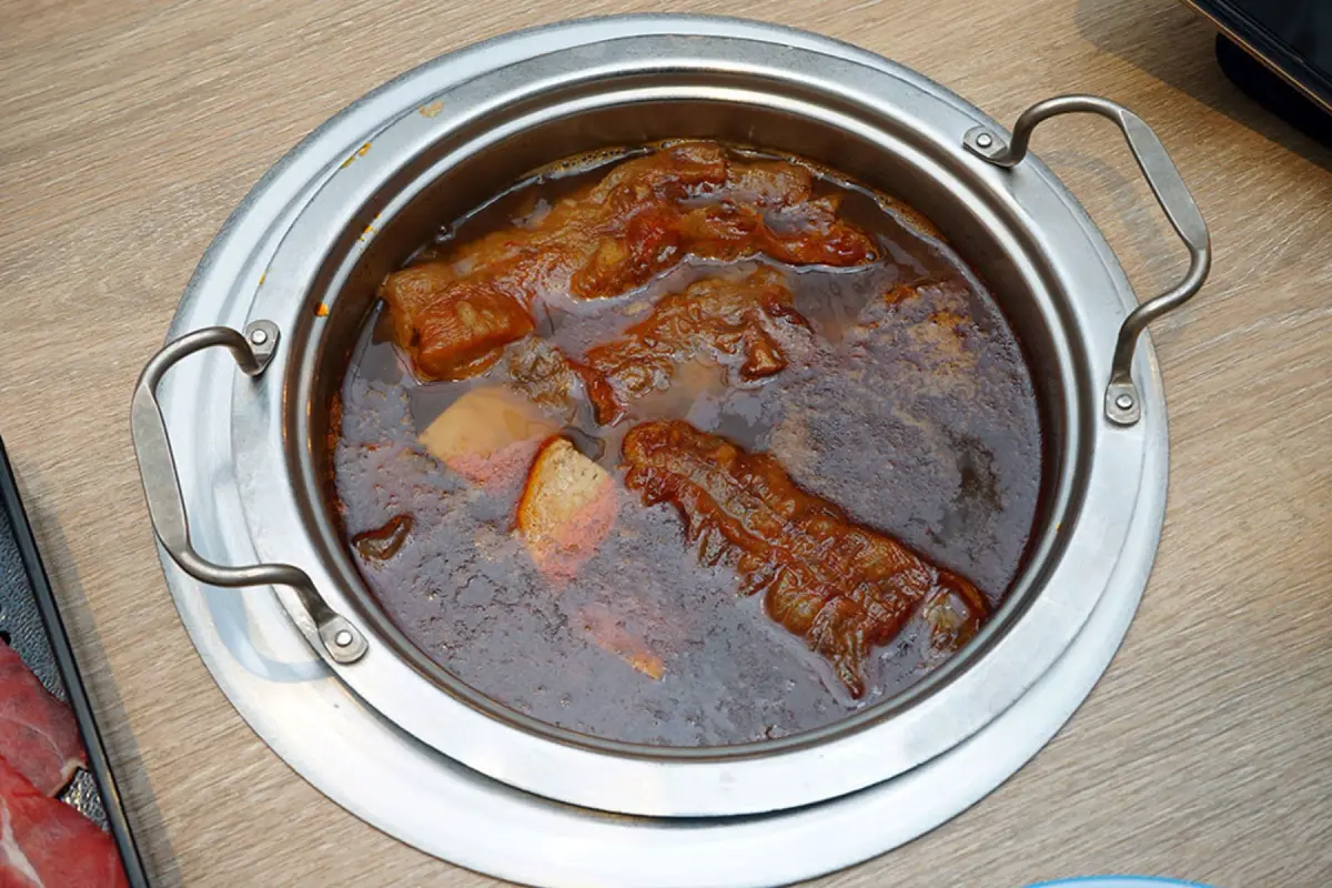 機能冰淇淋、飲料吧、熱炒小菜|鬥牛士二鍋