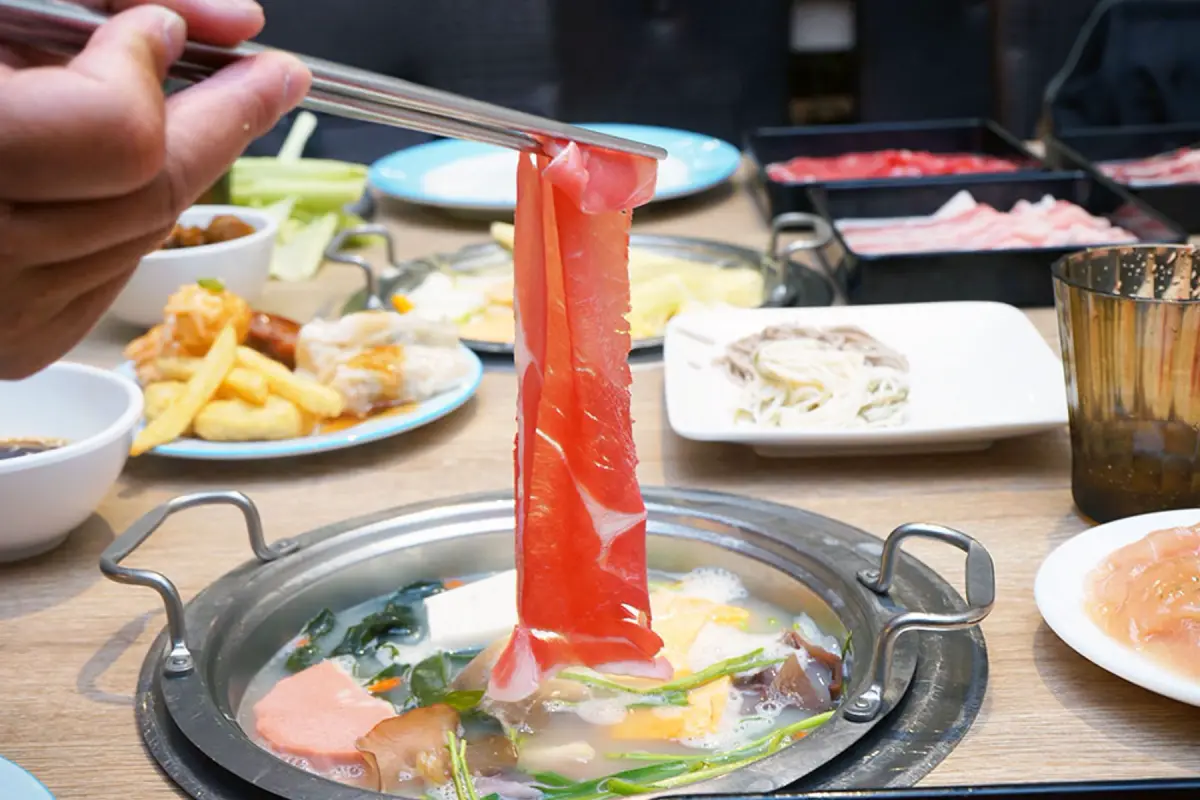 機能冰淇淋、飲料吧、熱炒小菜|鬥牛士二鍋