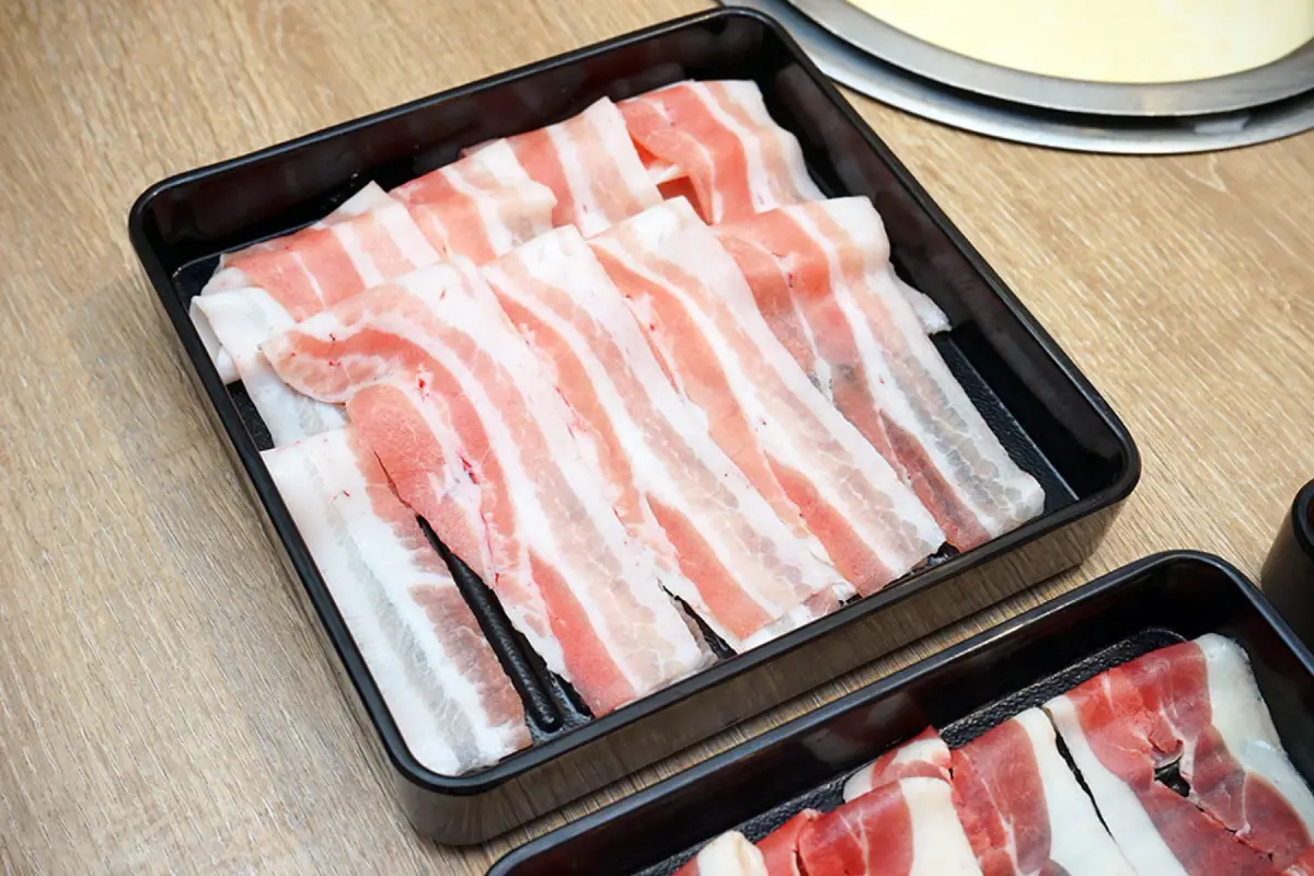 機能冰淇淋、飲料吧、熱炒小菜|鬥牛士二鍋