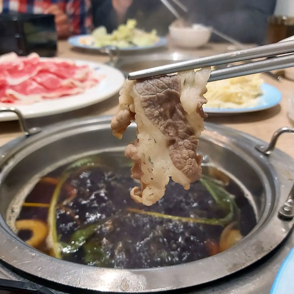 機能冰淇淋、飲料吧、熱炒小菜|鬥牛士二鍋