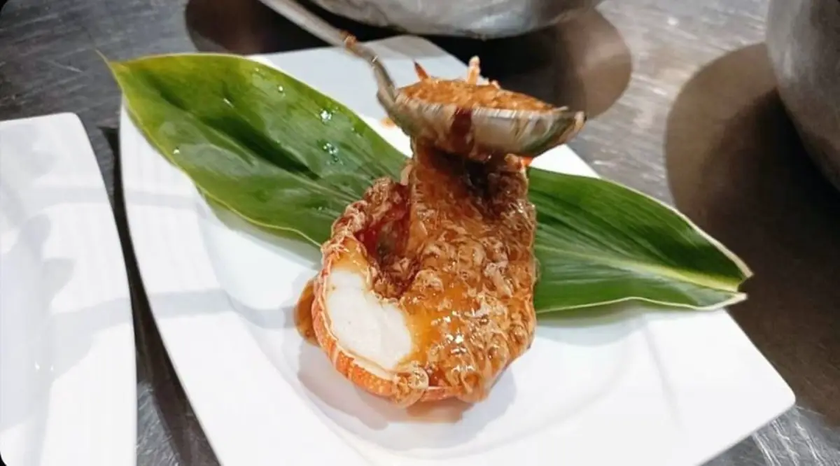 蒜茸上湯蒸龍蝦|福泉食味外燴辦桌商行