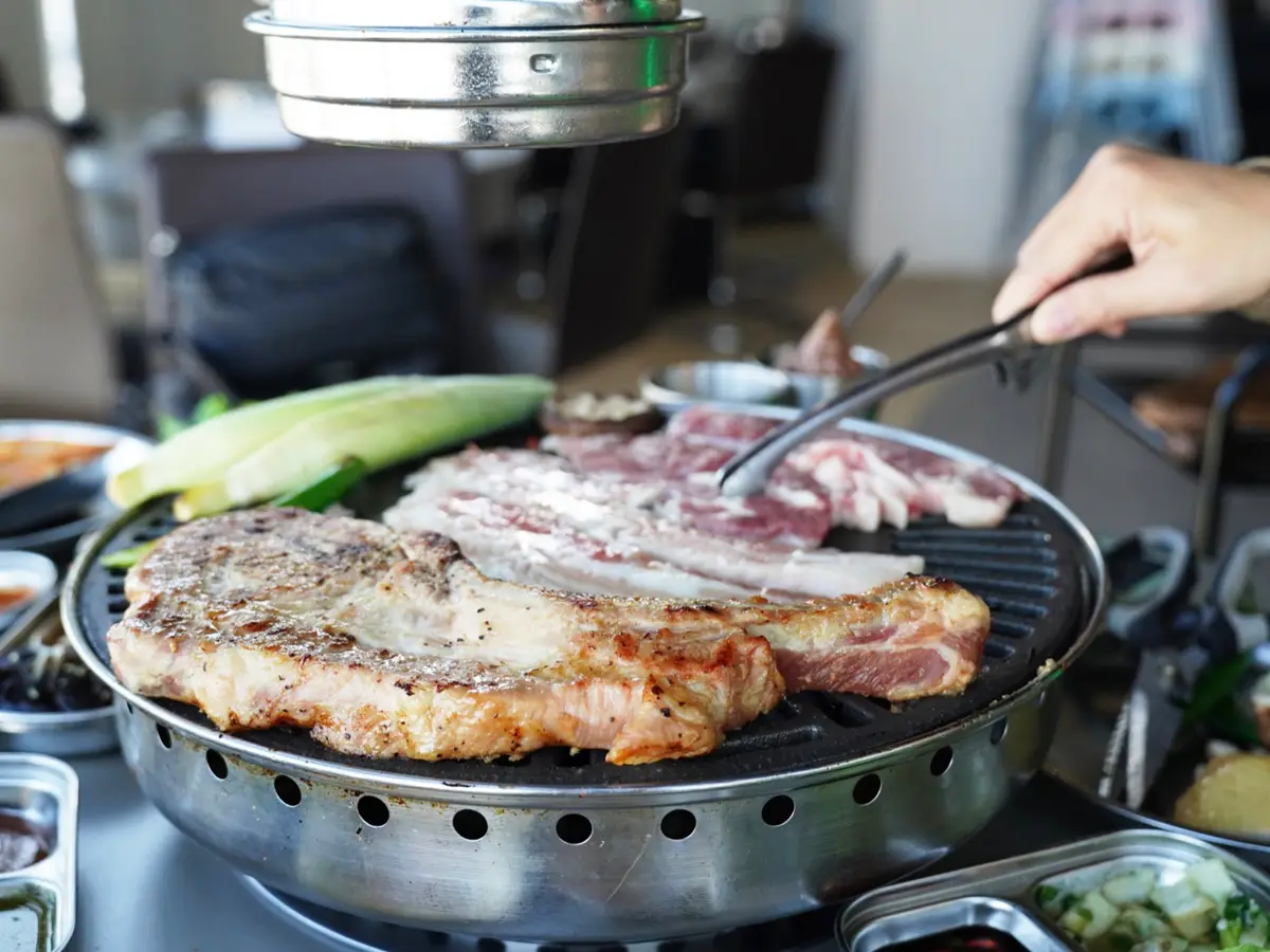 肉品才是主角｜肉夯夯韓式燒肉吃到飽