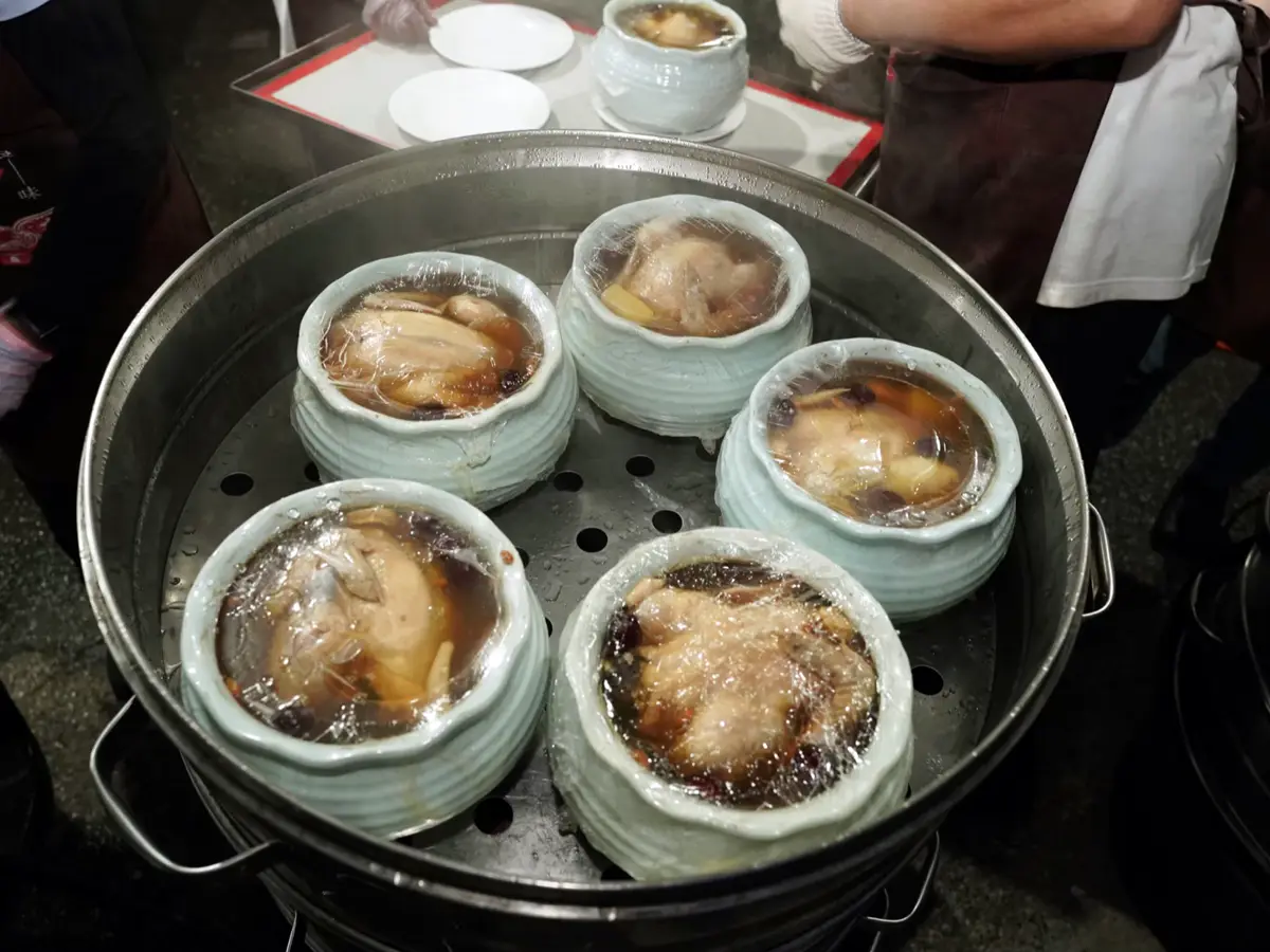 鮑魚人蔘燉土雞｜福泉食味外燴辦桌商行