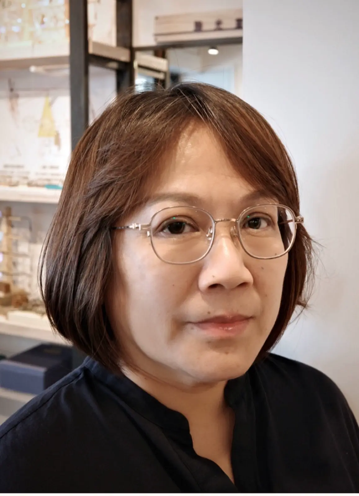 一副搞定遠近與遮陽|伍佰眼鏡臨安店
