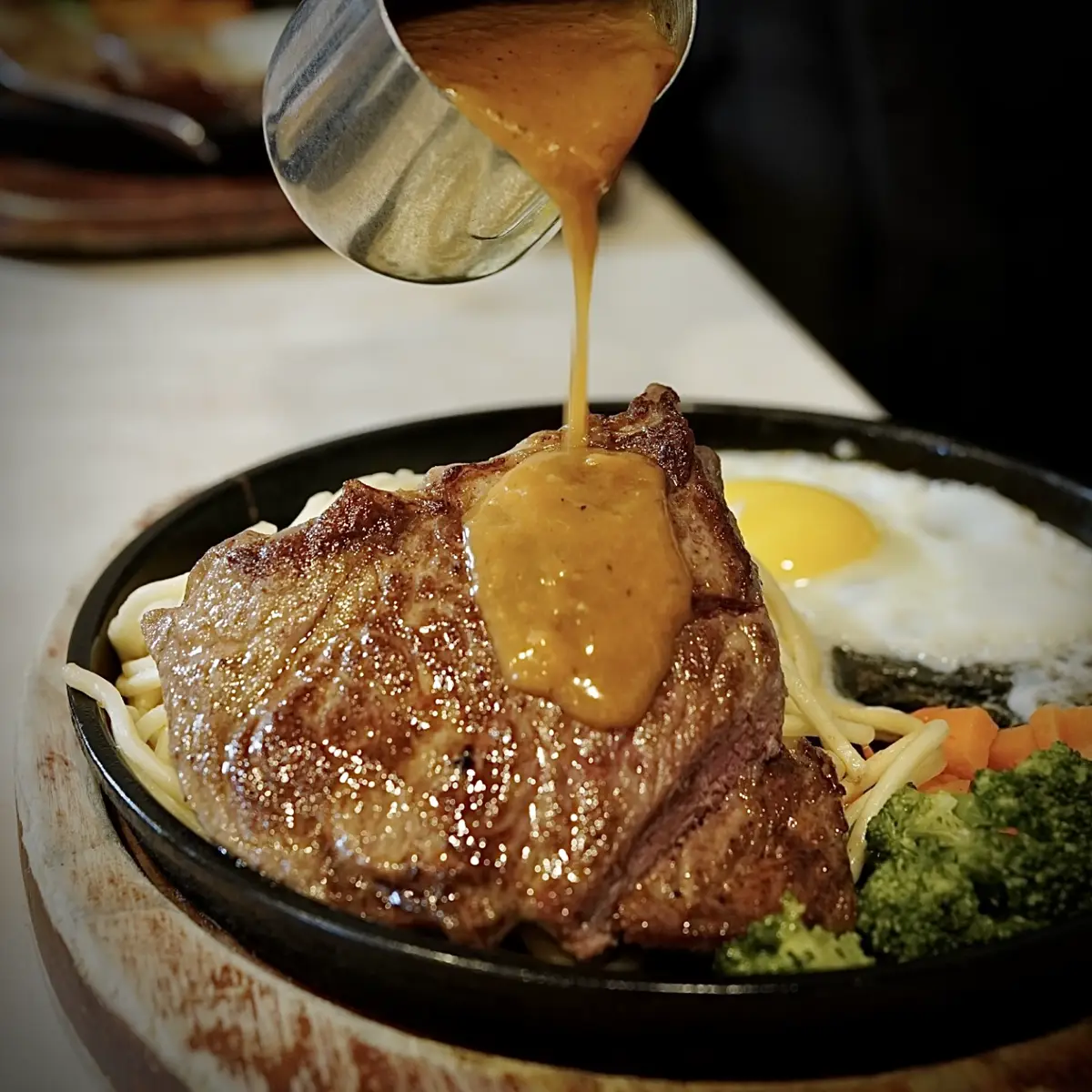 為什麼推薦魔力牛｜魔力牛牛排館-安中店