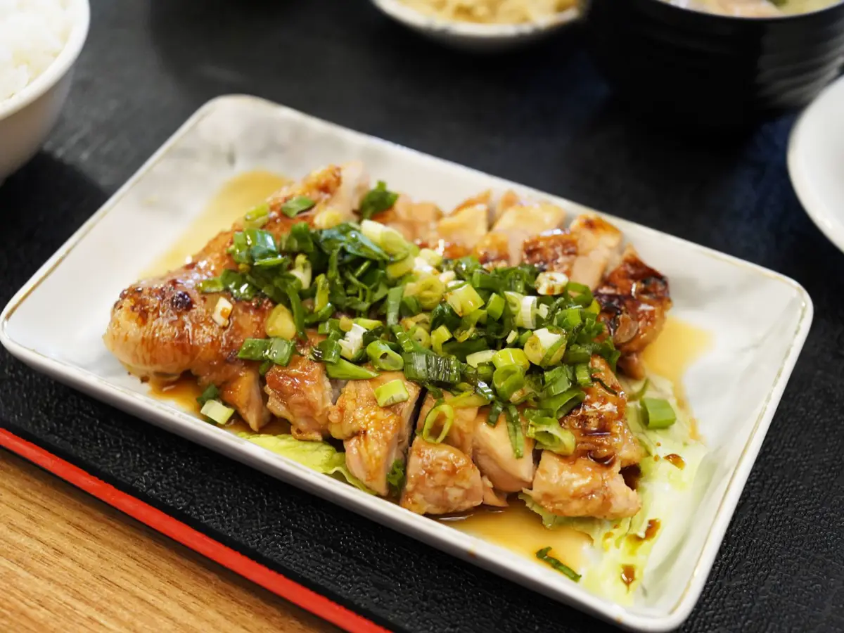 照燒雞腿定食|小椿食堂