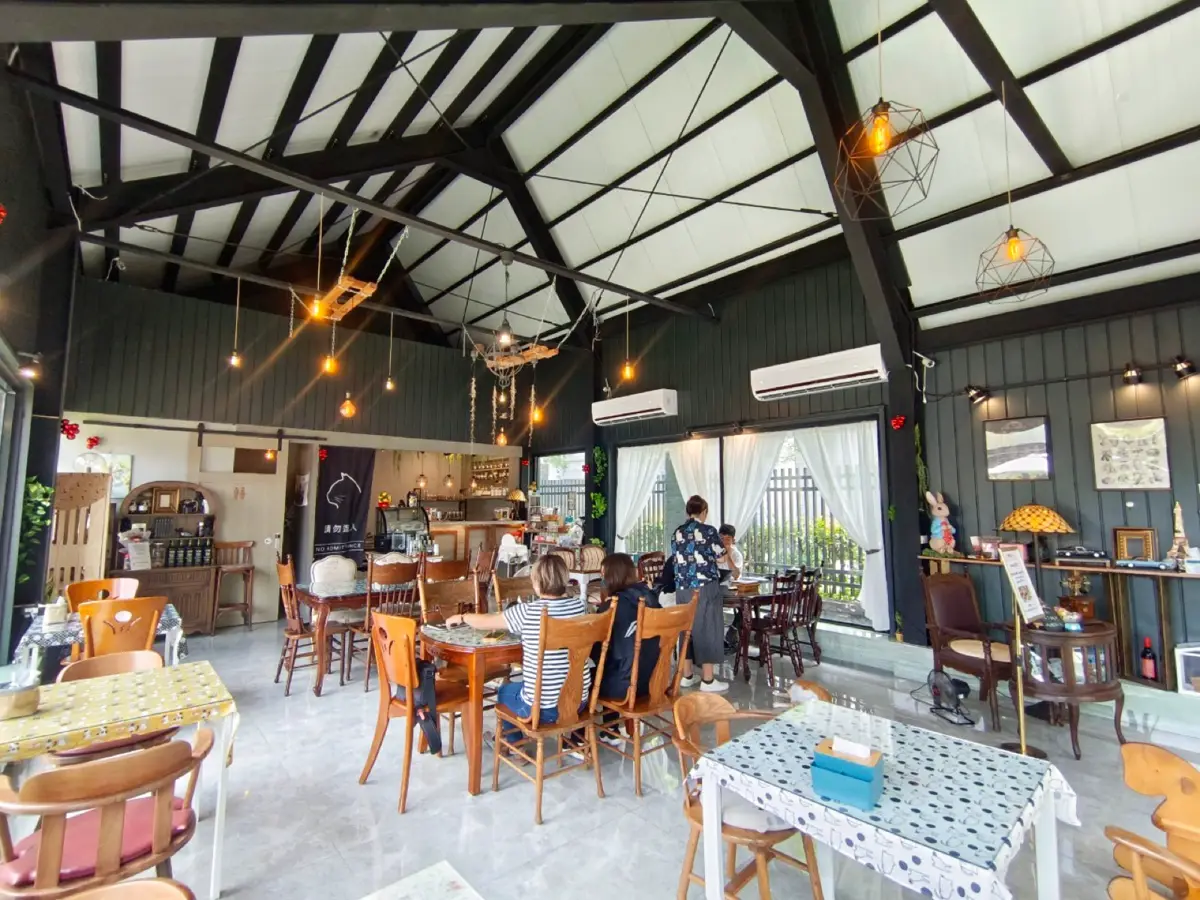 台南貓的法小館 貓咪餐廳義大利麵