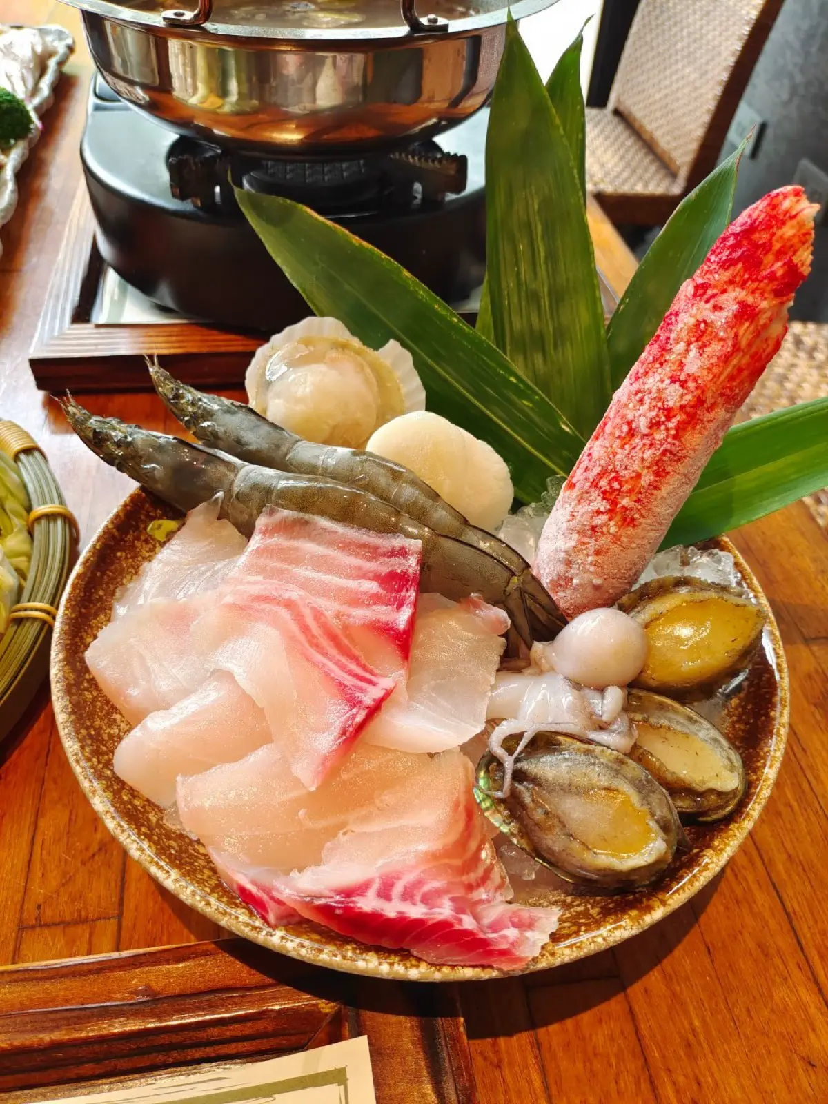座位多、適合聚餐｜老胡記人文藝術餐廳