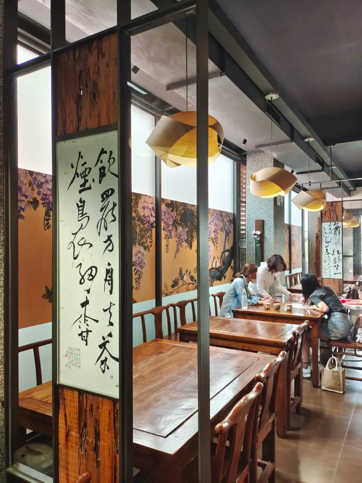 藝術感老宅，陶藝家創辦人｜老胡記人文藝術餐廳