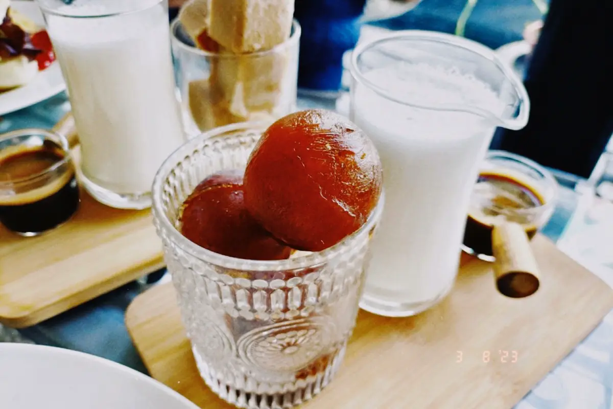 冰球咖啡|葵瑪咖啡 CREMA CAFE