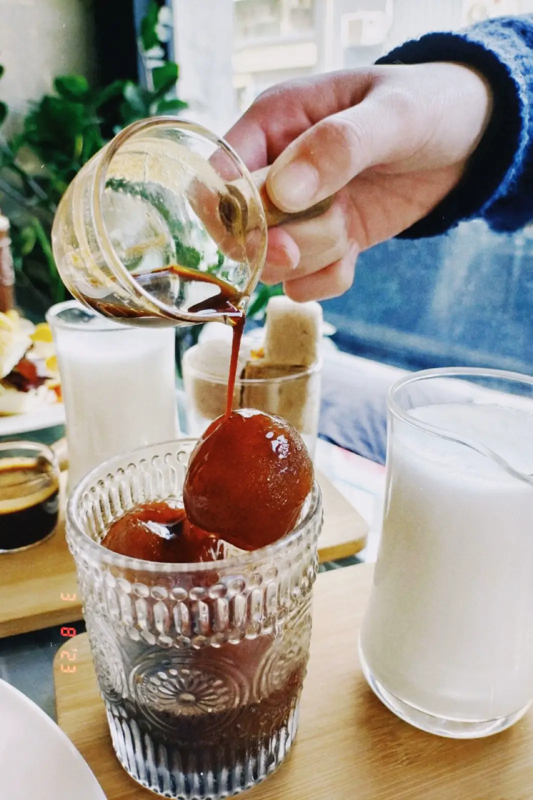 冰球咖啡|葵瑪咖啡 CREMA CAFE