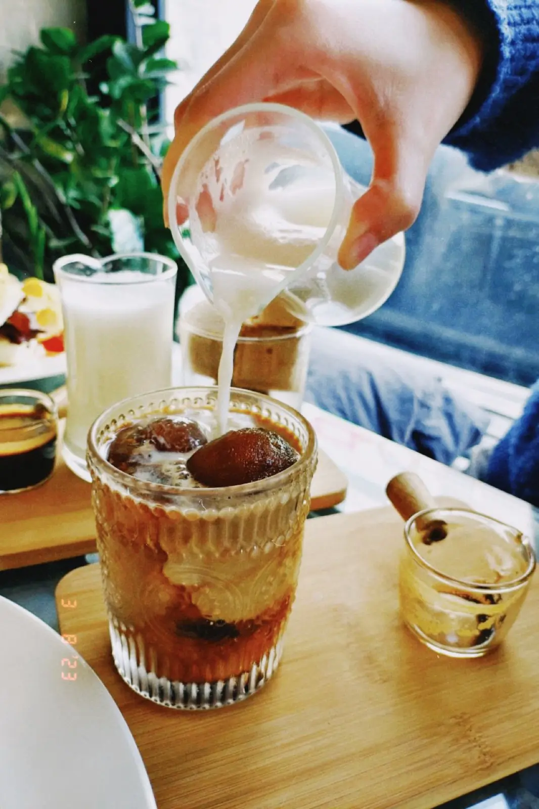 冰球咖啡|葵瑪咖啡 CREMA CAFE