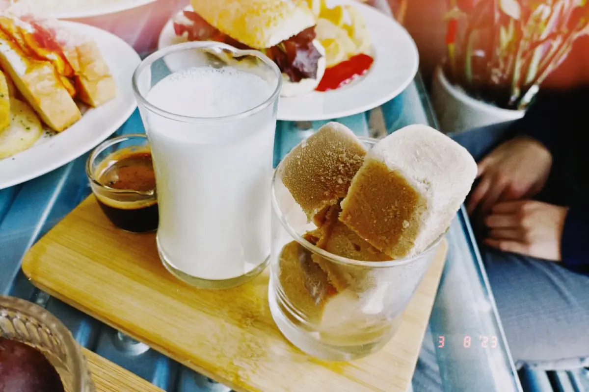 冰磚咖啡|葵瑪咖啡 CREMA CAFE