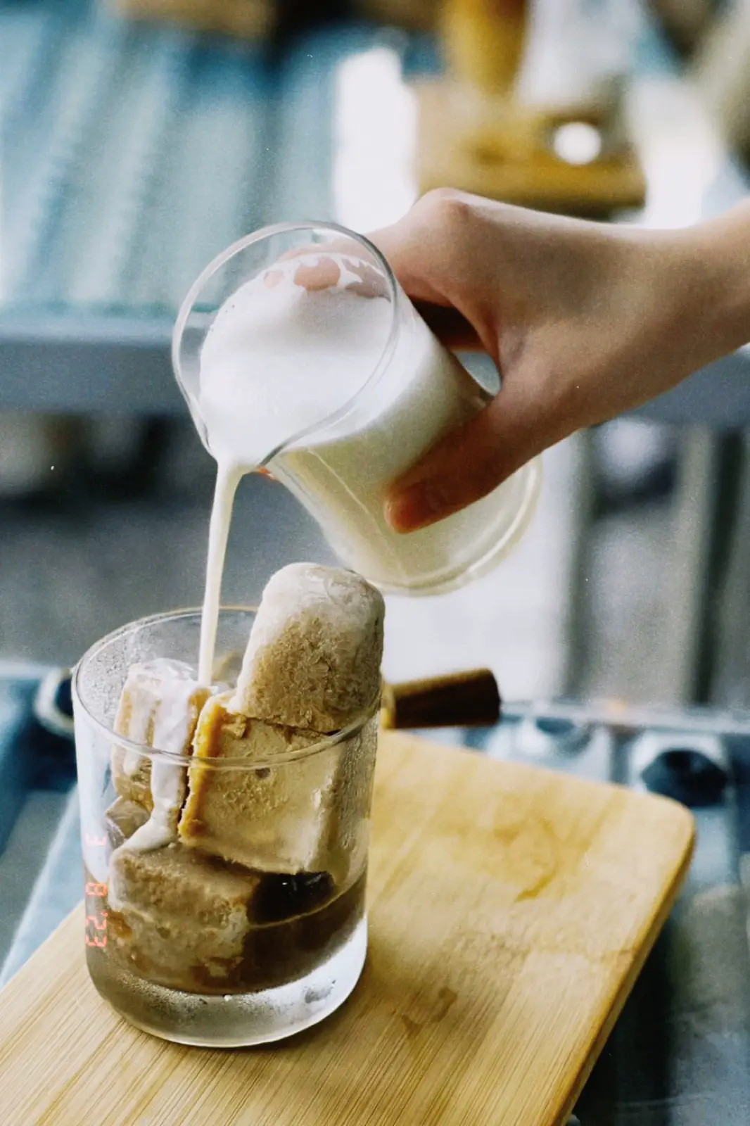 冰磚咖啡|葵瑪咖啡 CREMA CAFE