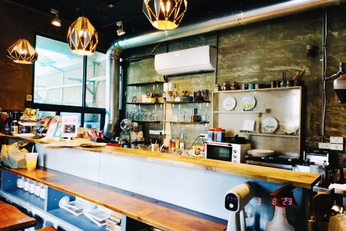 台南葵瑪咖啡CREMA CAFE 工業風老宅早午餐