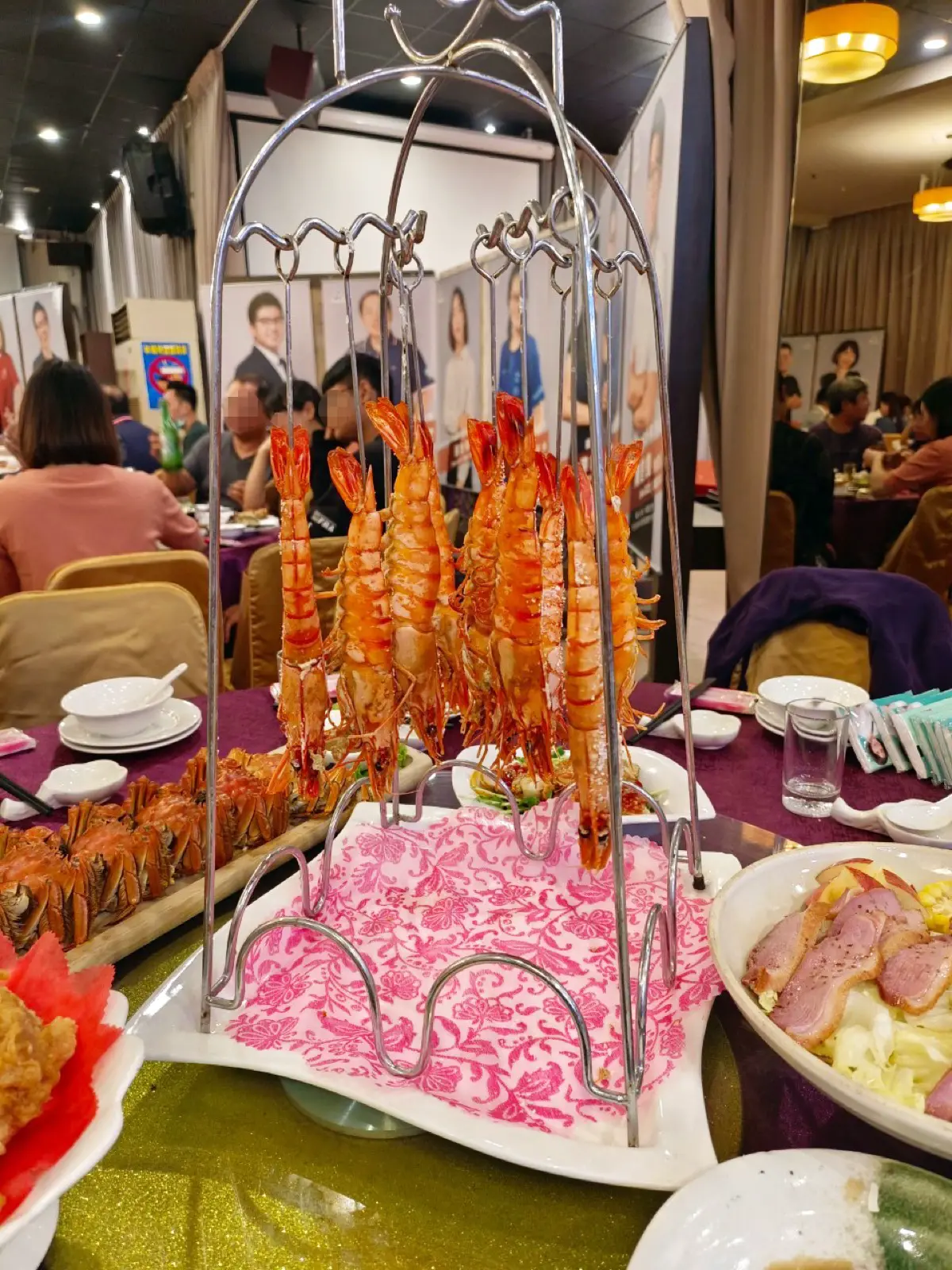 現撈鱘龍魚,食材新鮮|聞香閣宴會餐廳