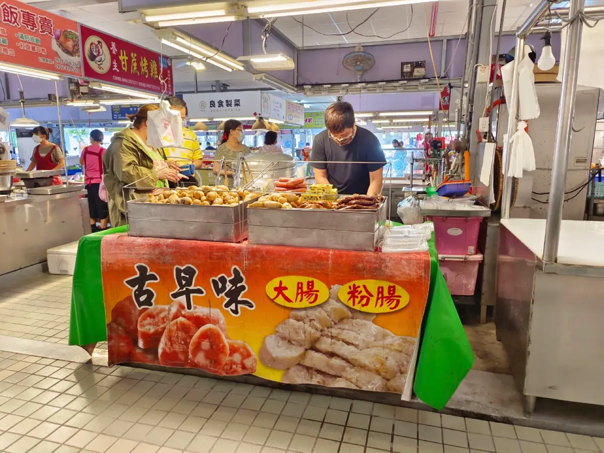 週日下午三點,晚來就搶光|小區糯米腸