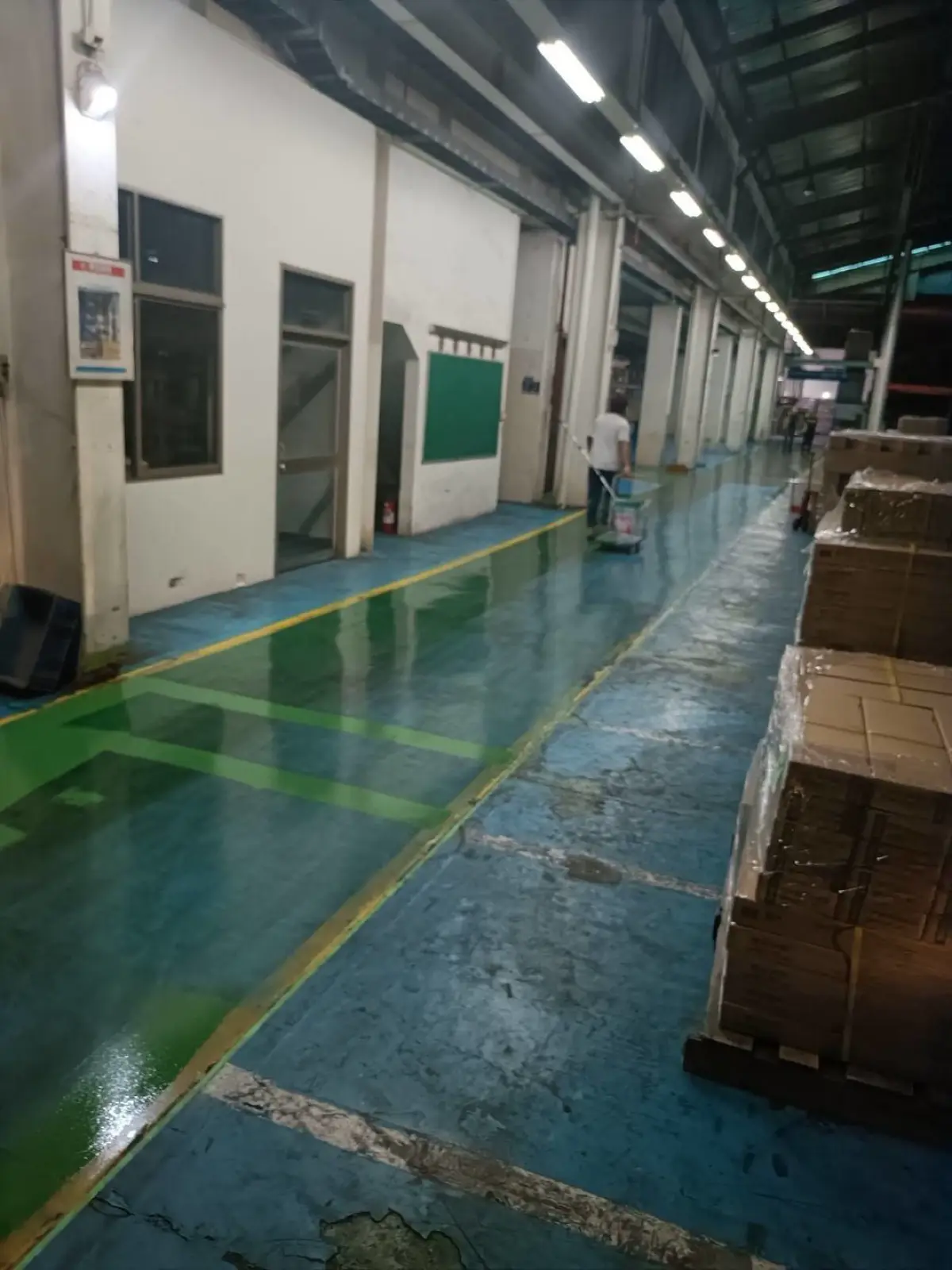 動工前的地坪｜振宏油漆防水工程行