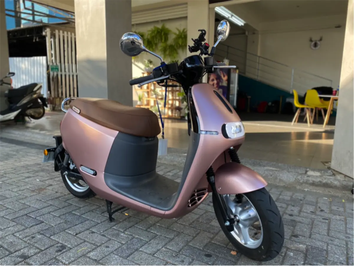 台南詠心同行機車出租 火車站前租車
