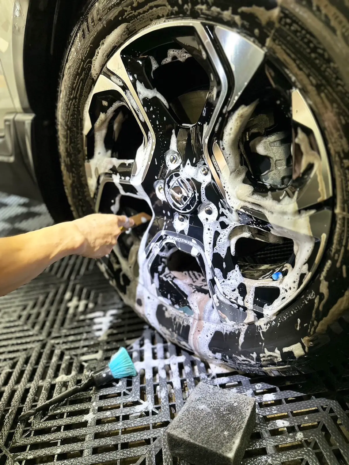 洗車身外觀|佑鑫汽車美容