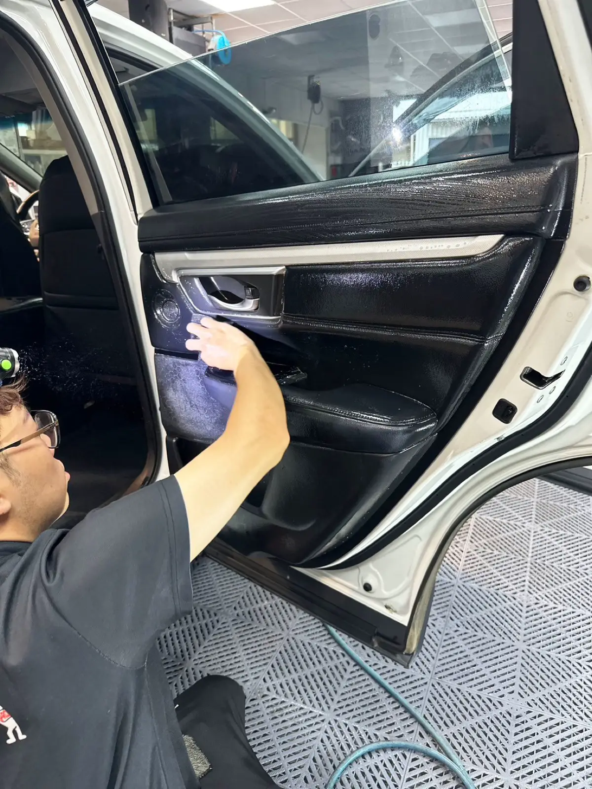 內裝深層清潔|佑鑫汽車美容