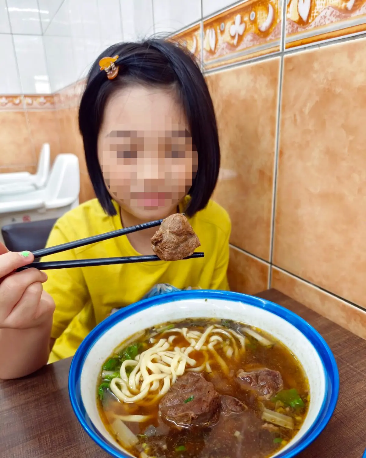 牛肉湯餃（105 元）｜張家牛肉麵
