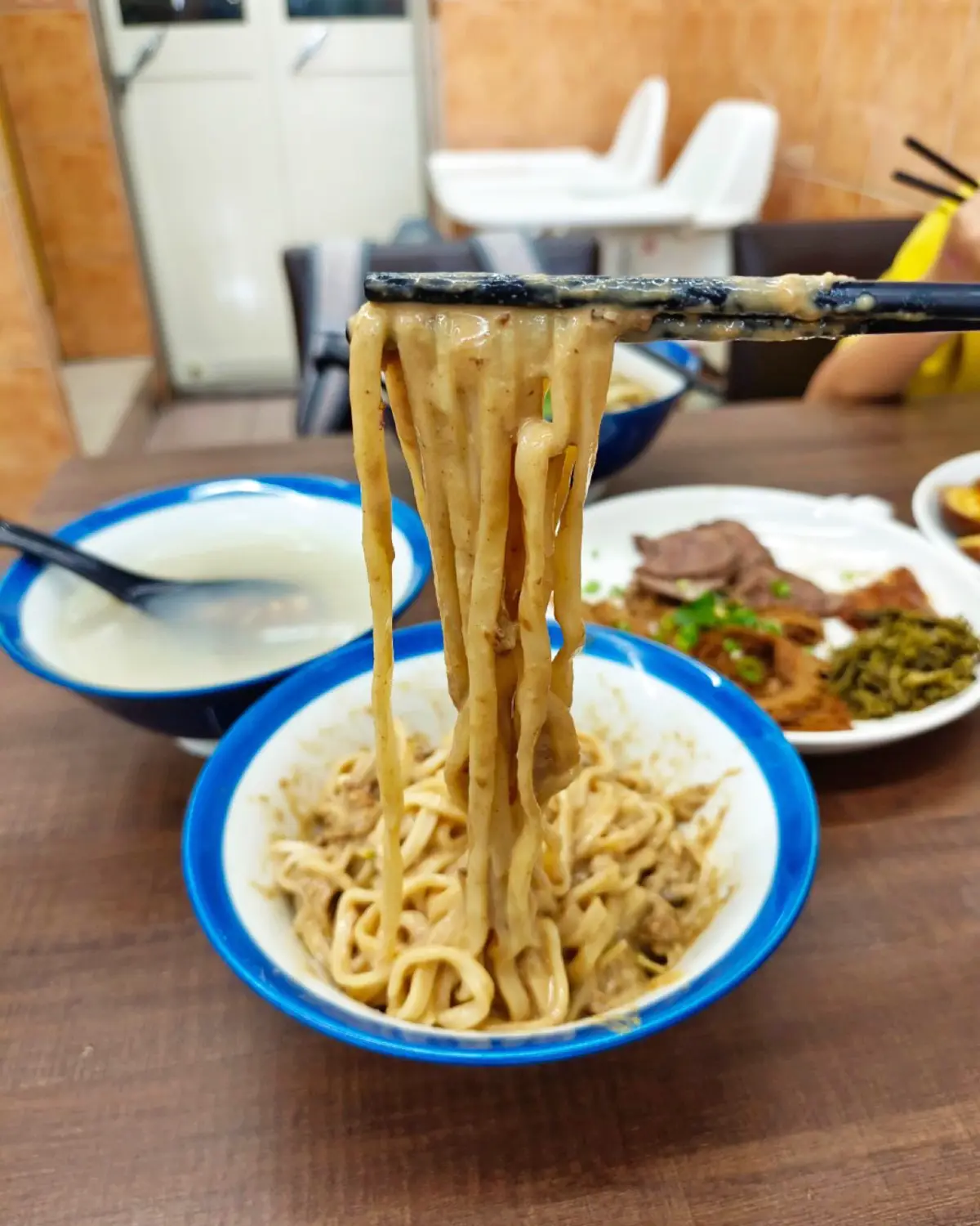牛肉湯餃（105 元）｜張家牛肉麵