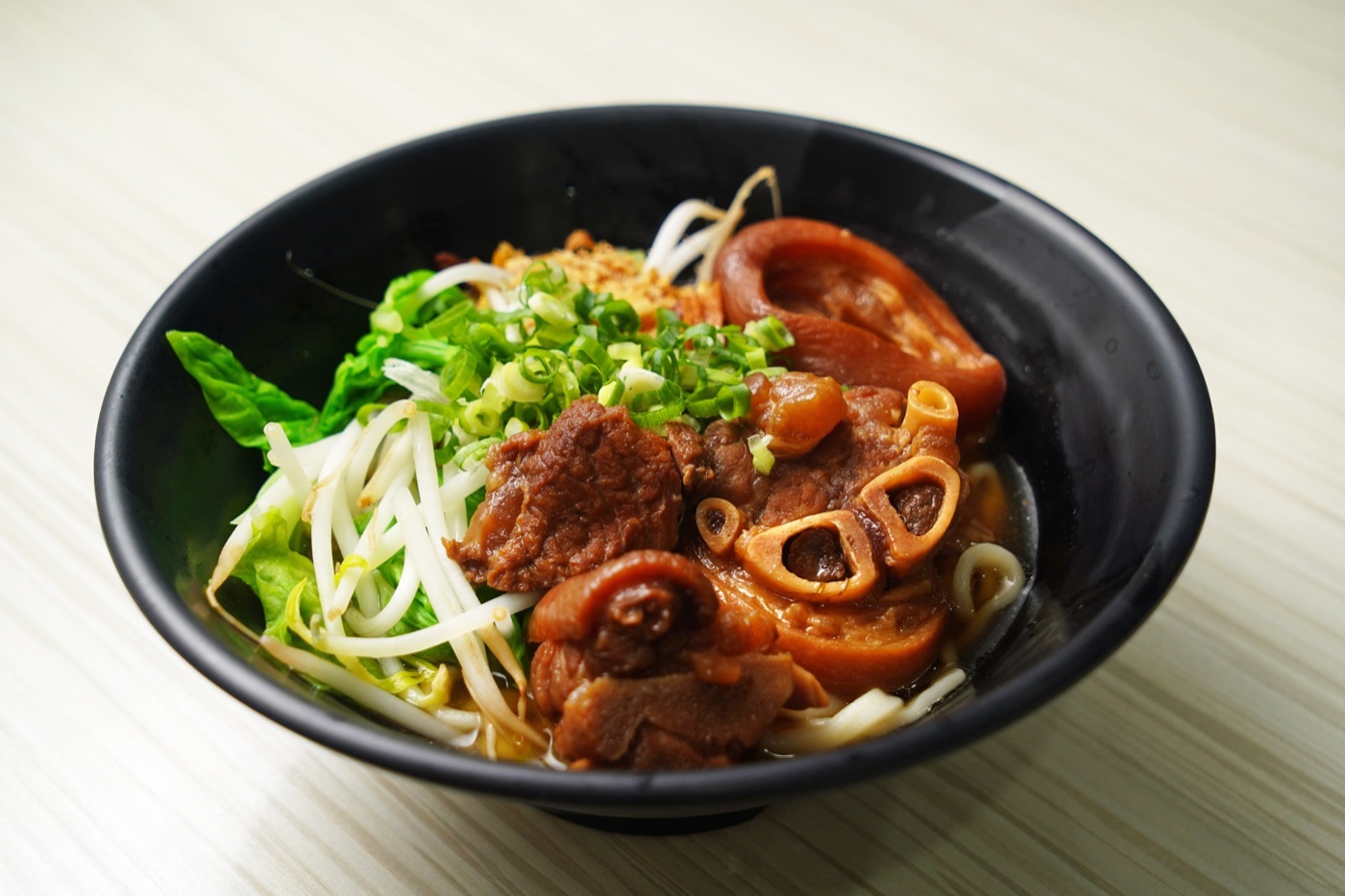 饗福園北方麵食館,高雄美食,推薦,高雄小籠包,高雄苓雅區平價餐廳,牛肉餡餅,鮮蝦煎餃,烙餅,牛肉麵12.jpg 饗福園北方麵食館,高雄美食,推薦,高雄小籠包,高雄苓雅區平價餐廳,牛肉餡餅,鮮蝦煎餃,烙餅,牛肉麵12.jpg
