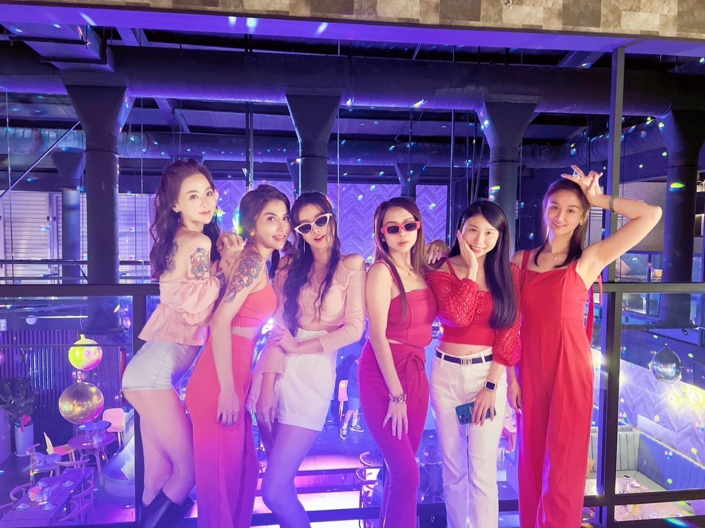 台南Lady Boss老闆娘音樂餐廳-生日粉紅party,氣氛好,有駐唱歌手1-4.jpg 台南Lady Boss老闆娘音樂餐廳-生日粉紅party,氣氛好,有駐唱歌手1-4.jpg