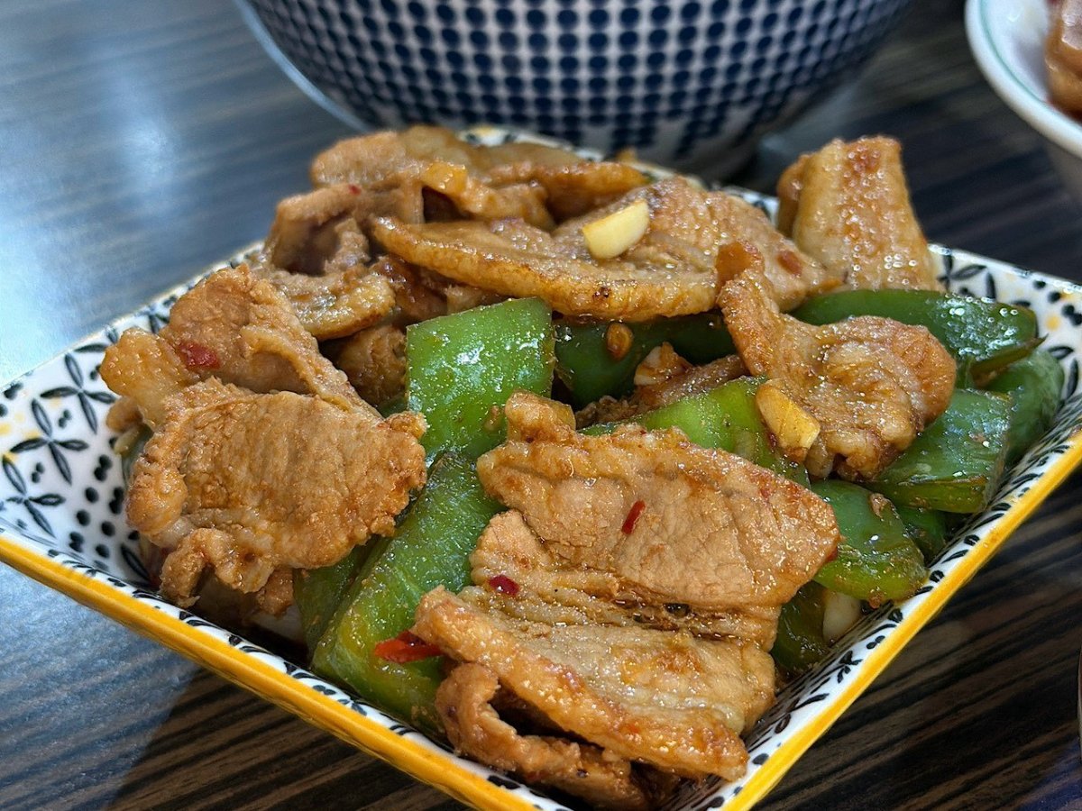 辣嬌程癮青椒回鍋肉溫體豬五花青椒